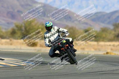 media/Jan-09-2022-SoCal Trackdays (Sun) [[2b1fec8404]]/Turn 14 (10am)/